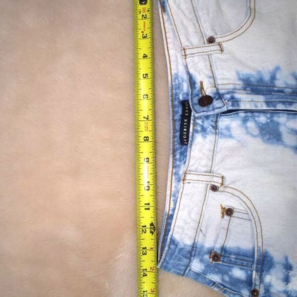 Womens Shorts Size 28 Cutoff Jean Distressed Bleached Highrise High Waist Denim - Picture 7 of 13